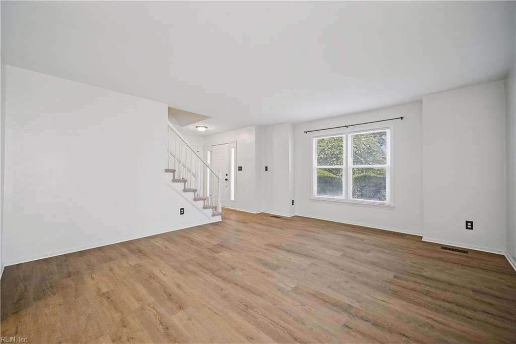 2417 Savannah Trl Property Photo 4