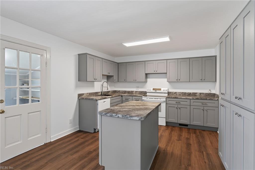 1604 Whaleyville Blvd Property Photo 8