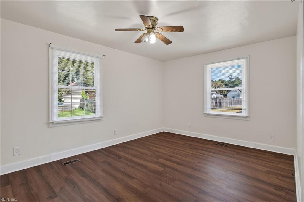 1604 Whaleyville Blvd Property Photo 20