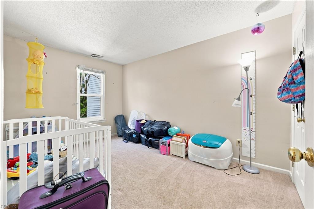 262 Wexford Dr W Property Photo 19
