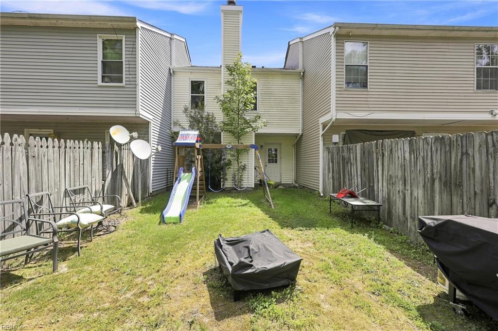 262 Wexford Dr W Property Photo 21