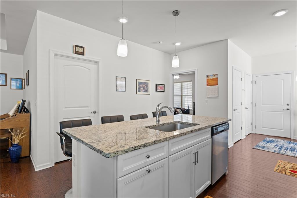 103 Cathedral St Property Photo 14