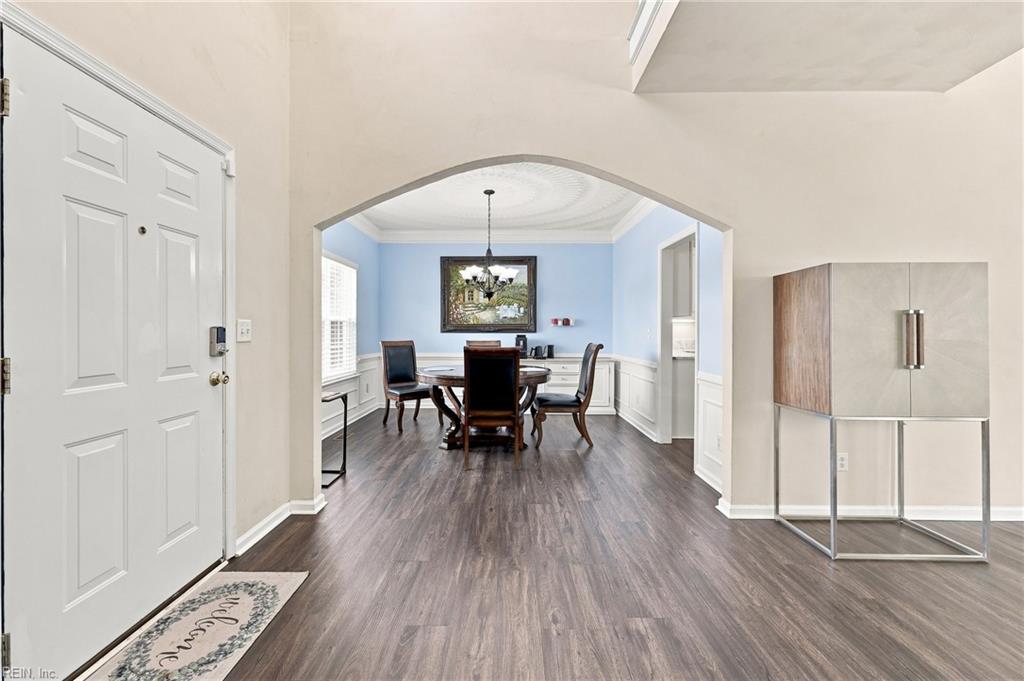 207 Catalpa Ct Property Photo 4