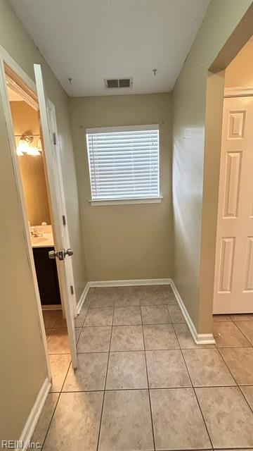 1720 Lapstone Ct Property Photo 12