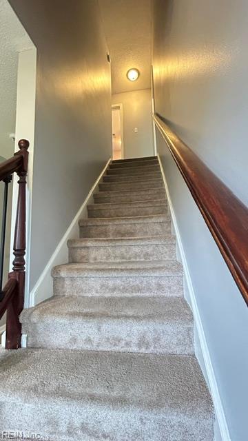 1720 Lapstone Ct Property Photo 17