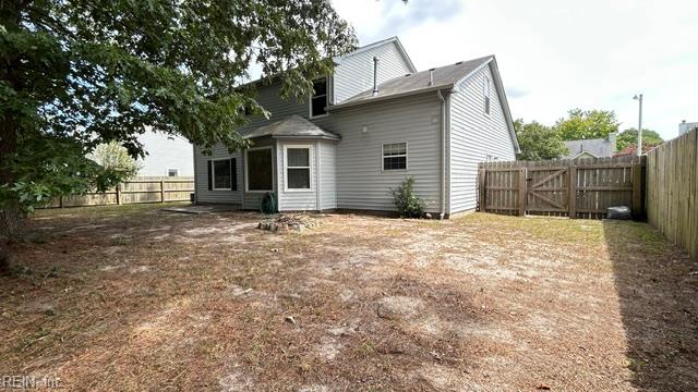 1720 Lapstone Ct Property Photo 35