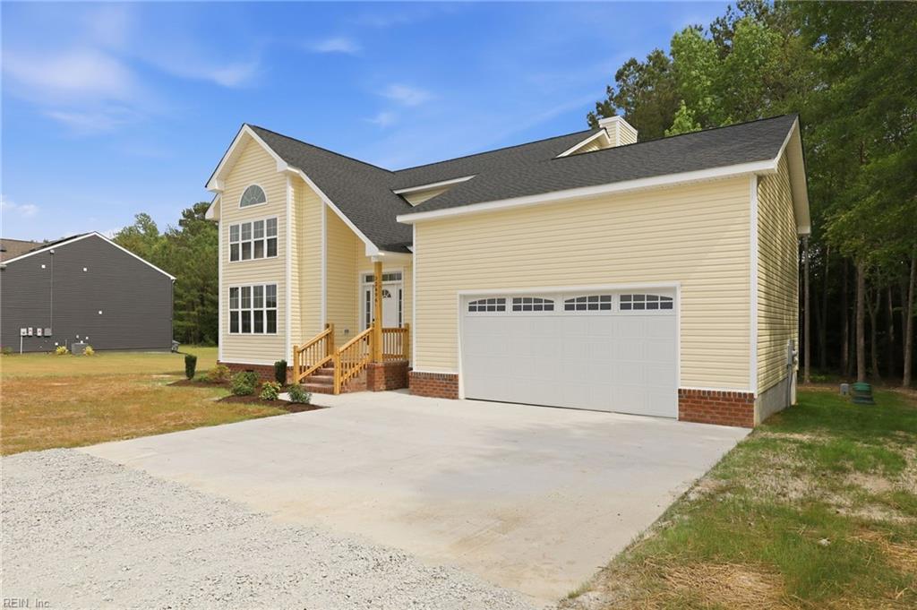 32496 Pebble Brook Dr Property Photo 3