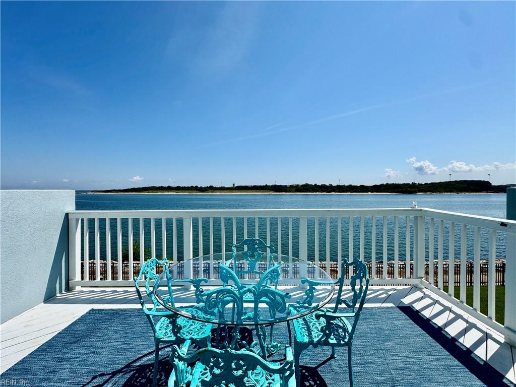 9508 Bay Front Dr Property Photo 13