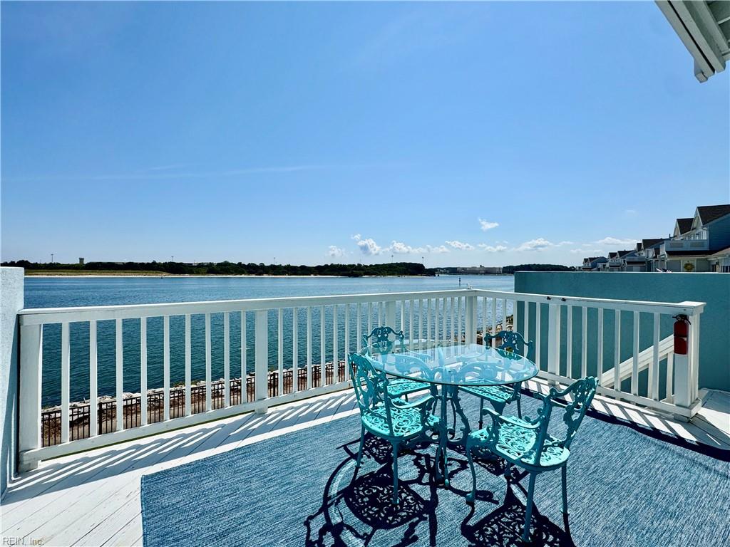 9508 Bay Front Dr Property Photo 14