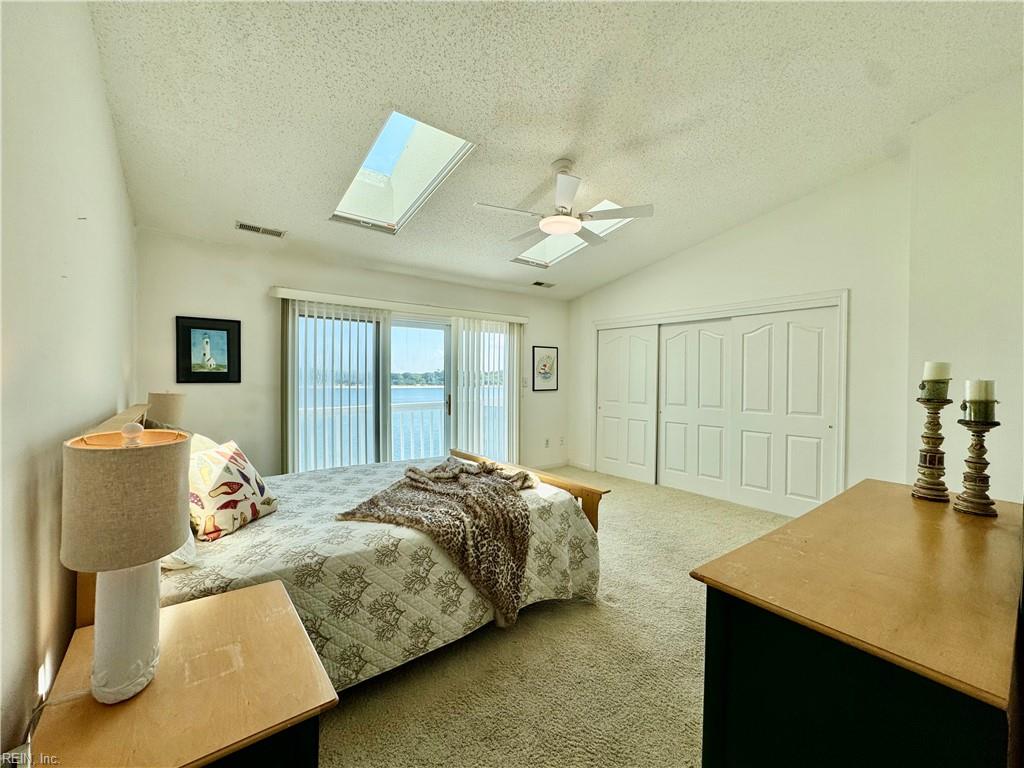 9508 Bay Front Dr Property Photo 27
