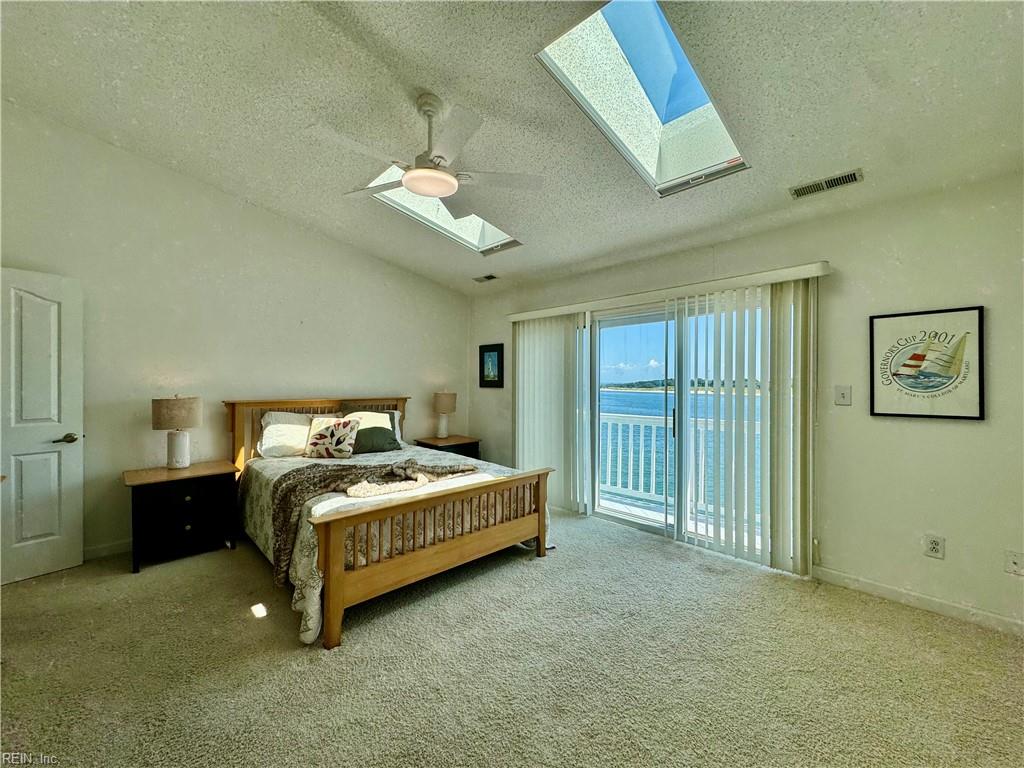 9508 Bay Front Dr Property Photo 31