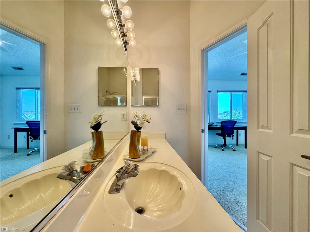 9508 Bay Front Dr Property Photo 39