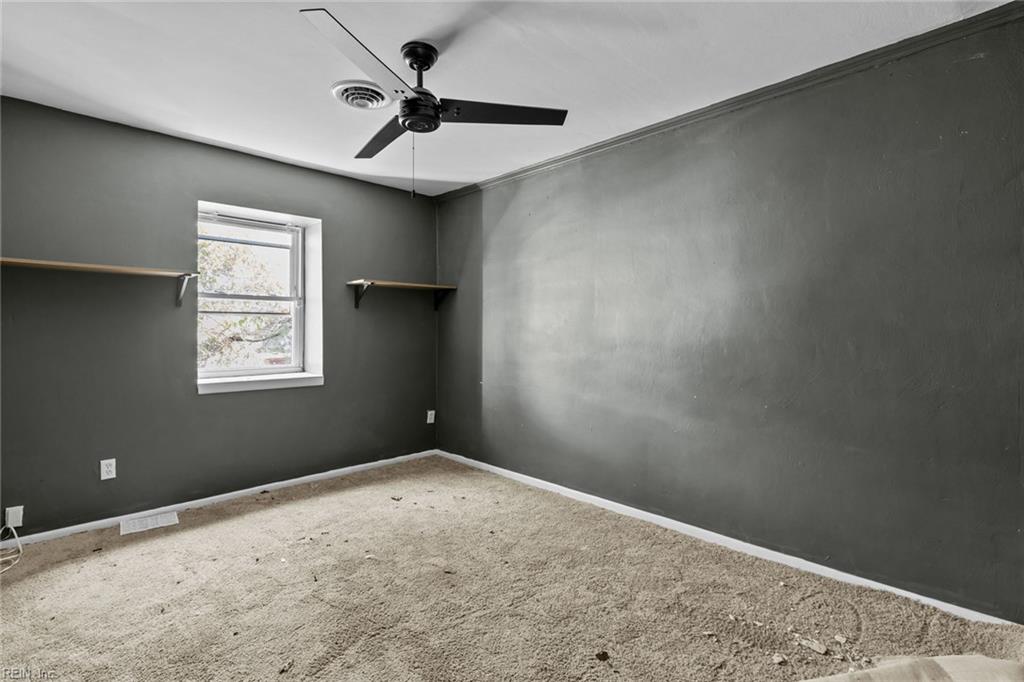 5764 W Hastings Arch Property Photo 13