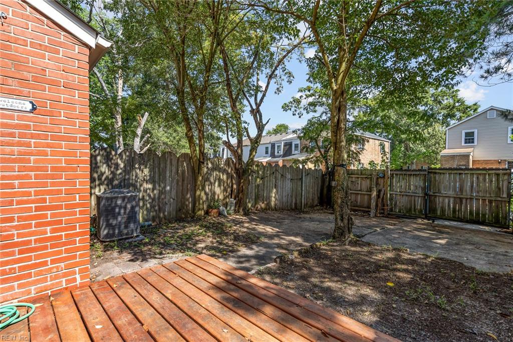 5764 W Hastings Arch Property Photo 16