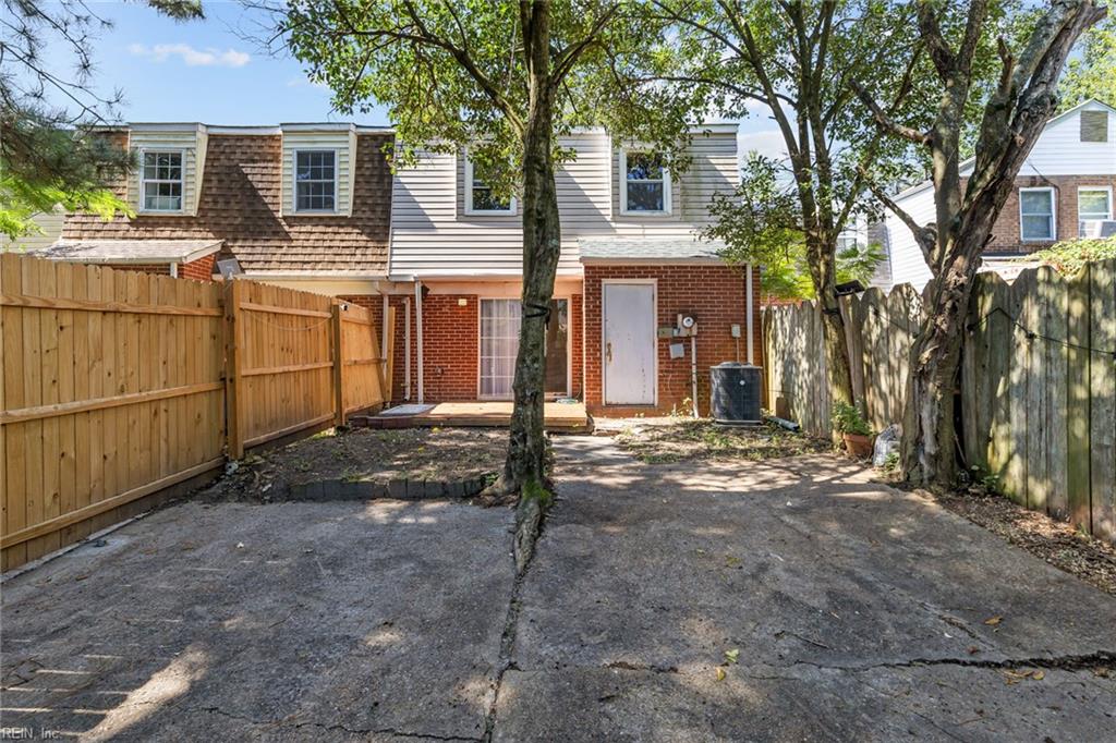 5764 W Hastings Arch Property Photo 17