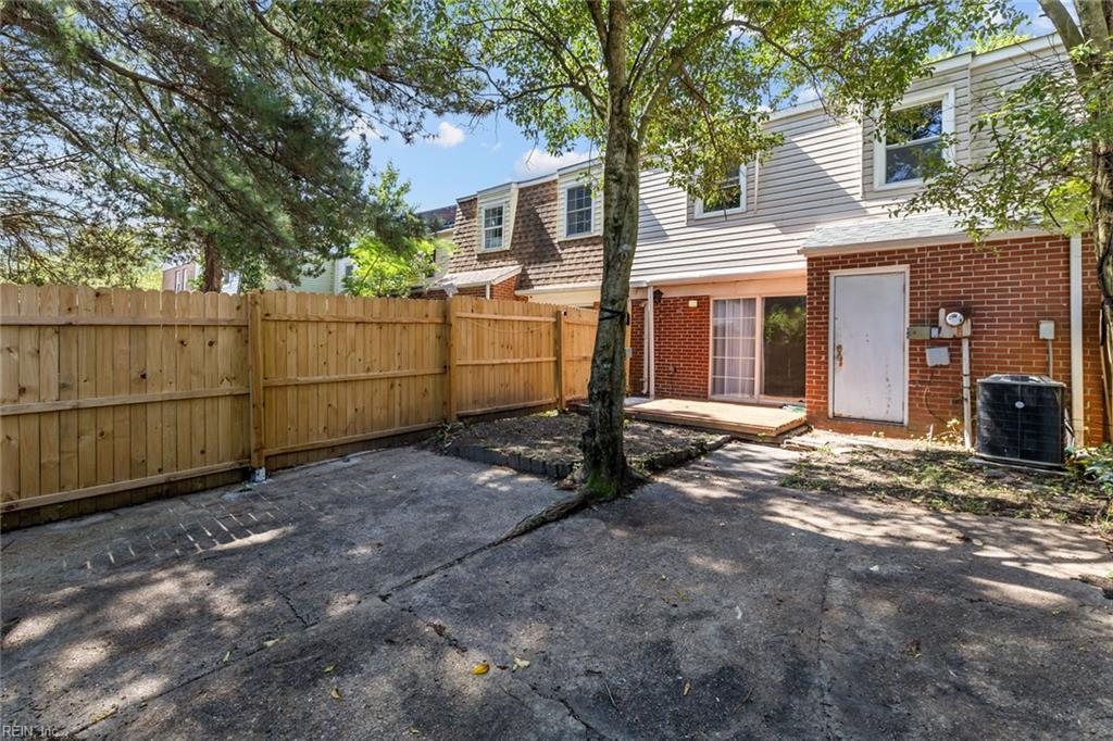5764 W Hastings Arch Property Photo 18