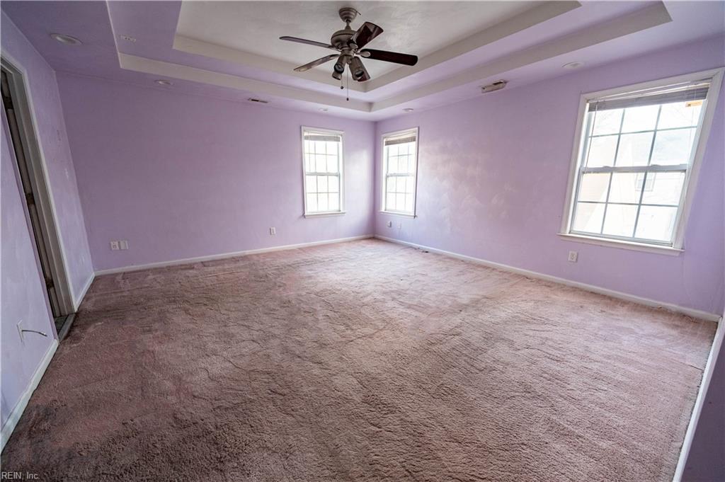 114 E Indian River Rd Property Photo 18