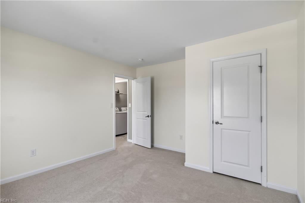 335 Spring Hill Pl Property Photo 34