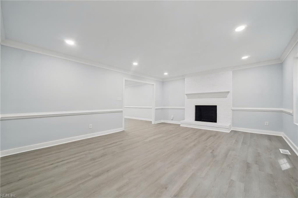 130 Devon Rd Property Photo 3