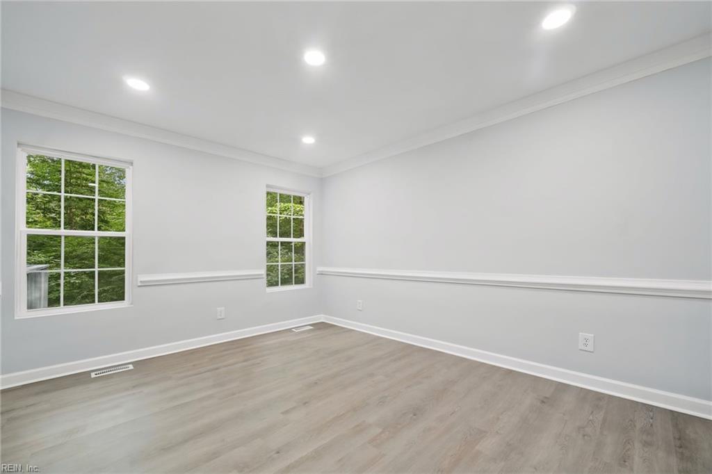 130 Devon Rd Property Photo 5