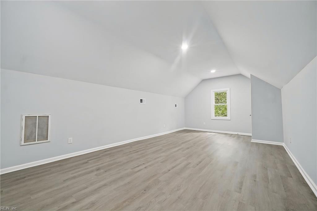 130 Devon Rd Property Photo 18