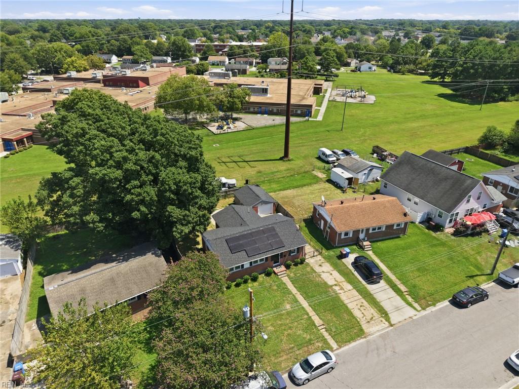 1305 Yeadon Rd Property Photo 5