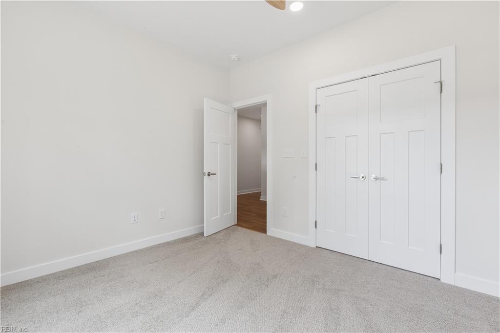 6912 Sunset Cove Ln Property Photo 9