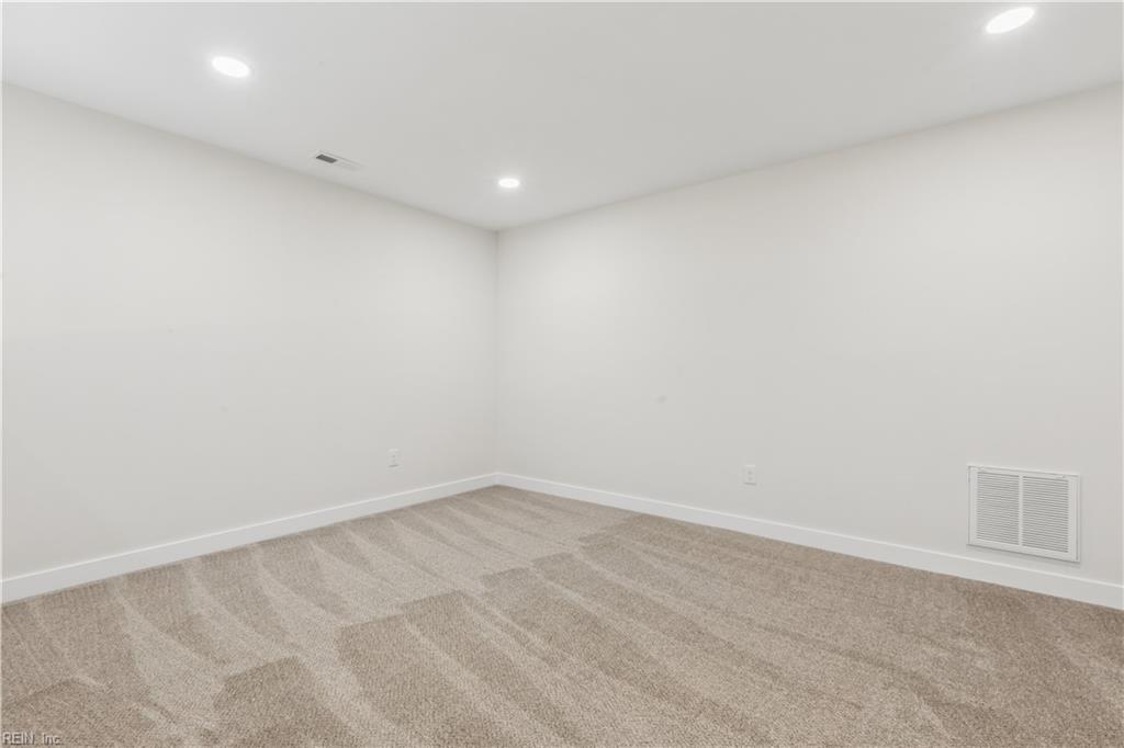 6912 Sunset Cove Ln Property Photo 33