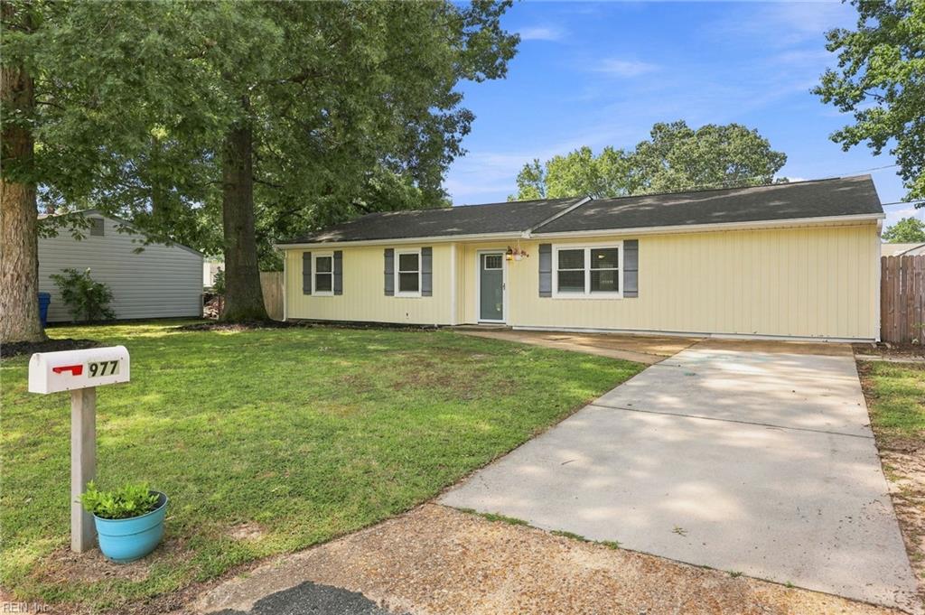 977 Oak Forest Ct Property Photo 6