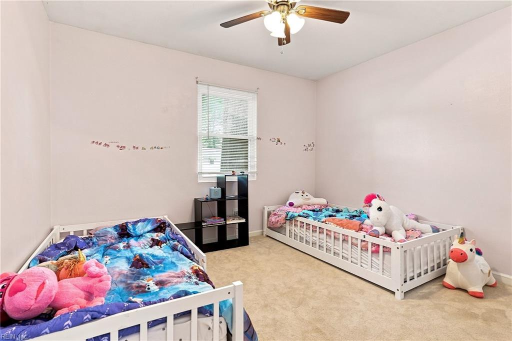 977 Oak Forest Ct Property Photo 19
