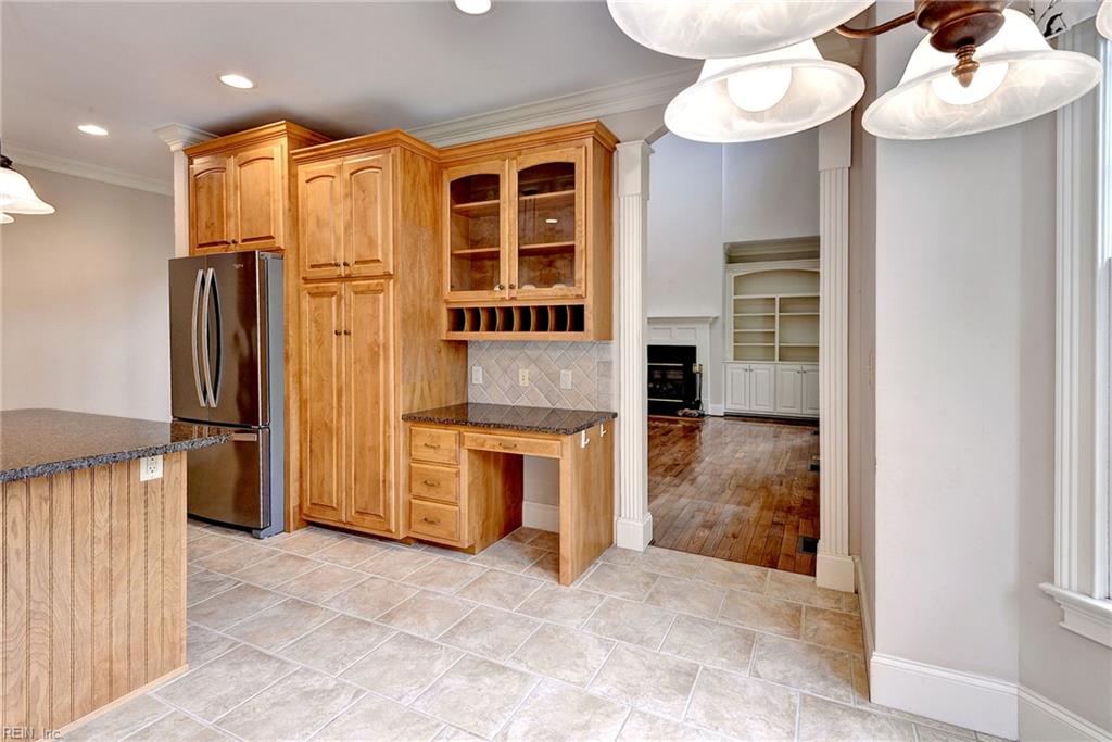 104 Portland Property Photo 17