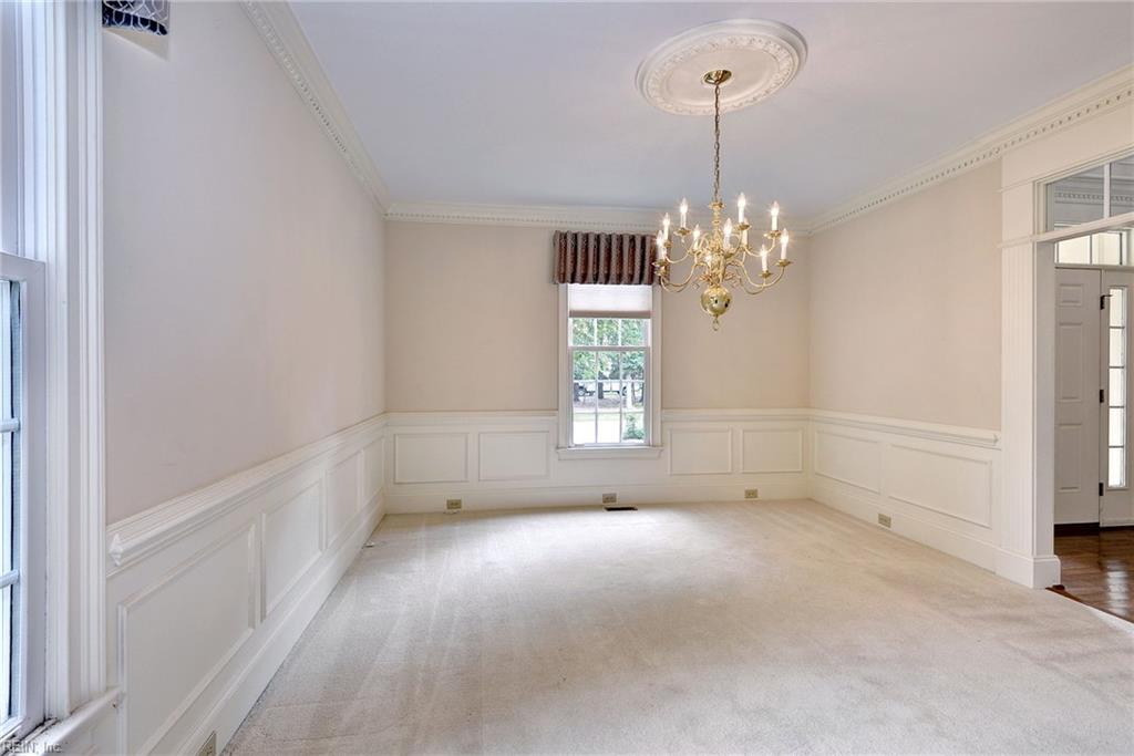 104 Portland Property Photo 19