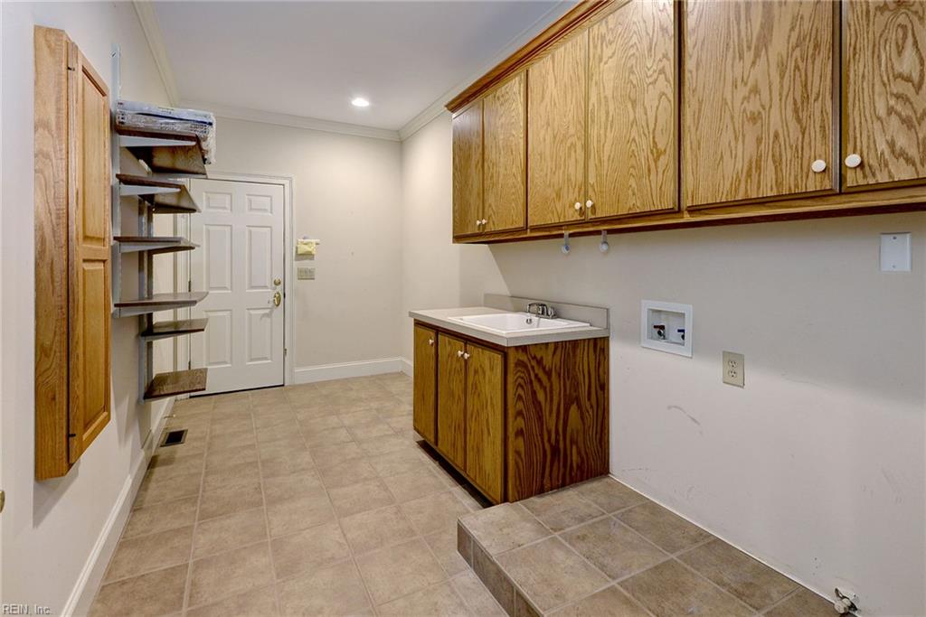 104 Portland Property Photo 22
