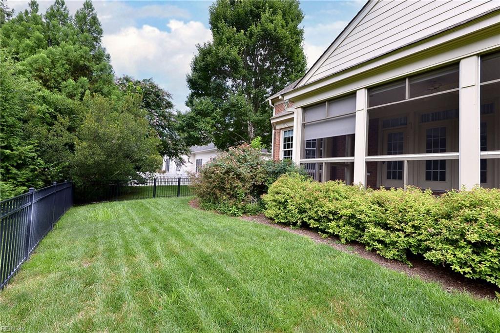 104 Portland Property Photo 42