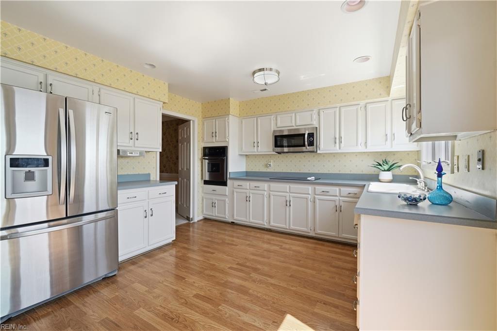4291 Hatton Point Ln Property Photo 17