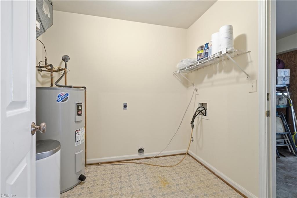 4291 Hatton Point Ln Property Photo 37