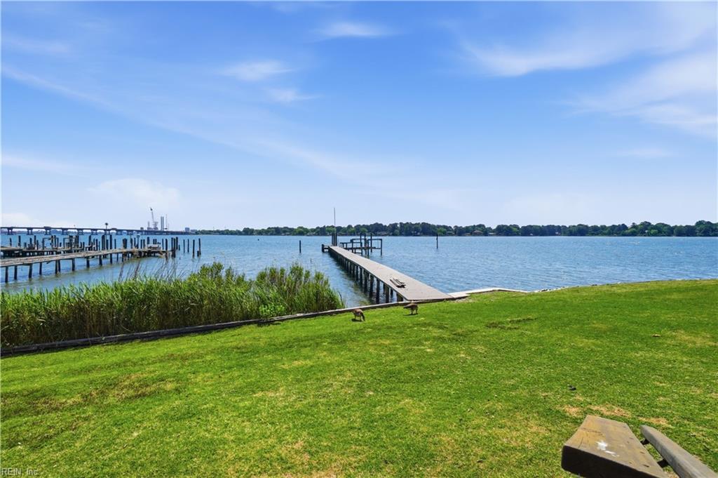 4291 Hatton Point Ln Property Photo 43