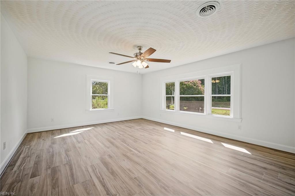 9972 Southwestern Blvd Property Photo 19