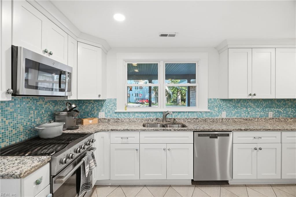 4960 Athens Blvd Property Photo 22