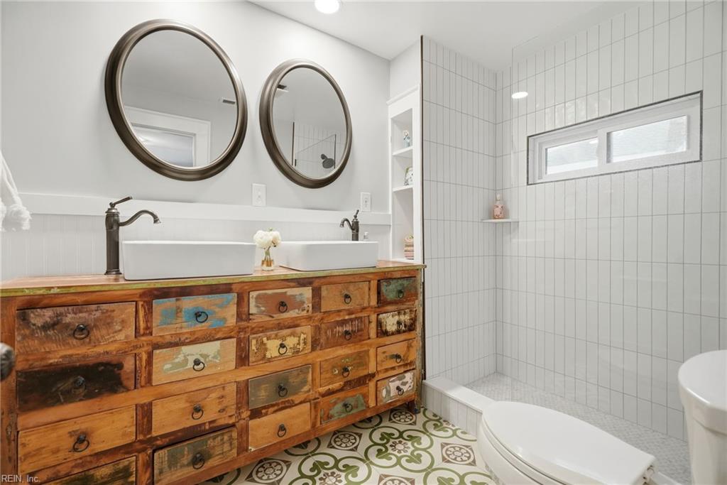 4960 Athens Blvd Property Photo 27