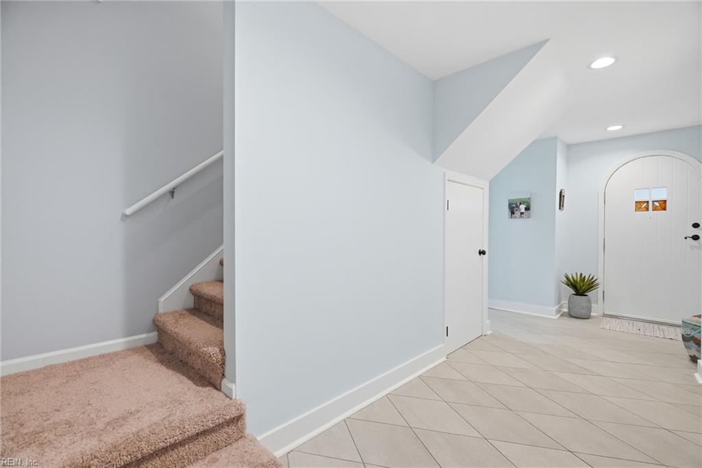 4960 Athens Blvd Property Photo 37