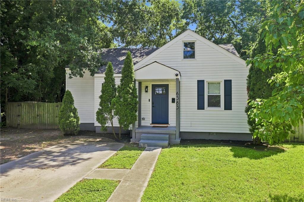 6383 Dove St Property Photo 1