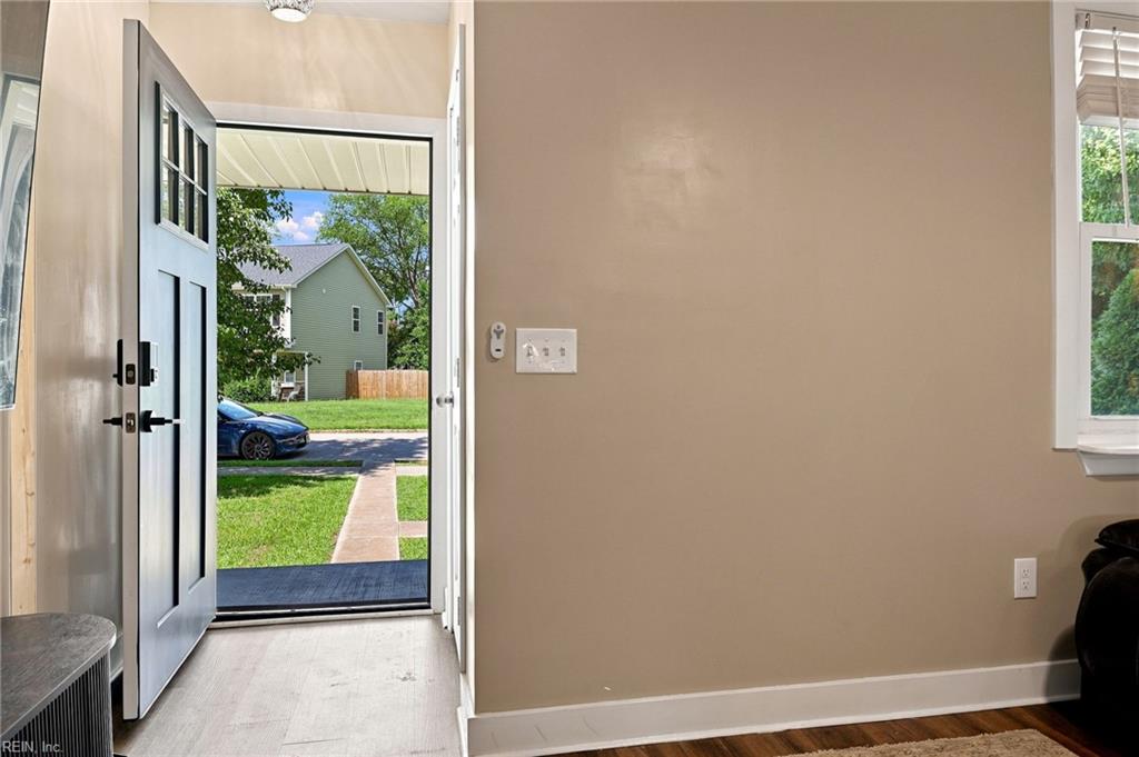 6383 Dove St Property Photo 6