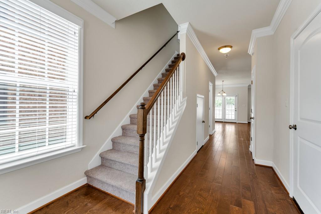816 Haversham Cls Property Photo 3
