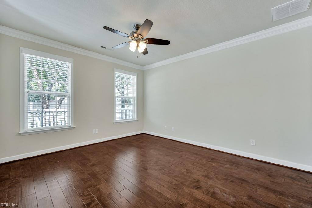 816 Haversham Cls Property Photo 11