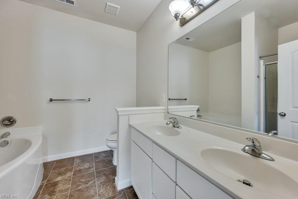 816 Haversham Cls Property Photo 17