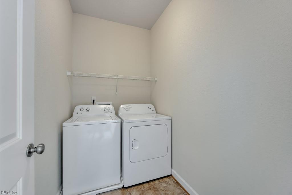816 Haversham Cls Property Photo 21