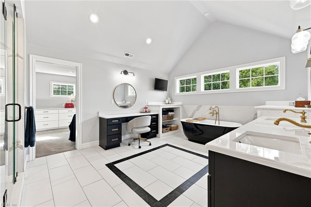 6108 Gardenbrook Pl Property Photo 27