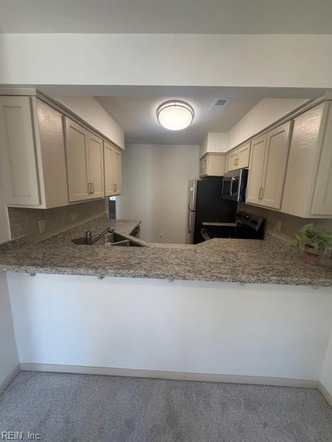 2416 Loran Ct Property Photo 11