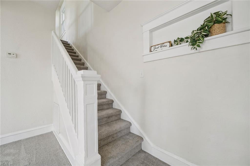 513 Chesterfield Rd Property Photo 5